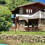 Bauernhof Quinta Dos Carvalhos The Wine House Farm In Center Of - Capital Of The Douro *