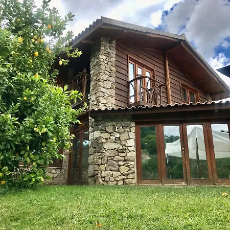 Alojamento de Turismo Rural Quinta Dos Carvalhos The Wine House Farm In Center Of - Capital Of The Douro Lamego