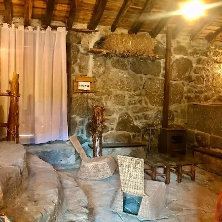 Quinta Dos Carvalhos The Wine House Farm In Center Of - Capital Of The Douro Alojamento de Turismo Rural Lamego