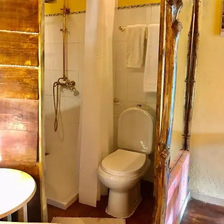 Farm stay Quinta Dos Carvalhos The Wine House Farm In Center Of - Capital Of The Douro Lamego