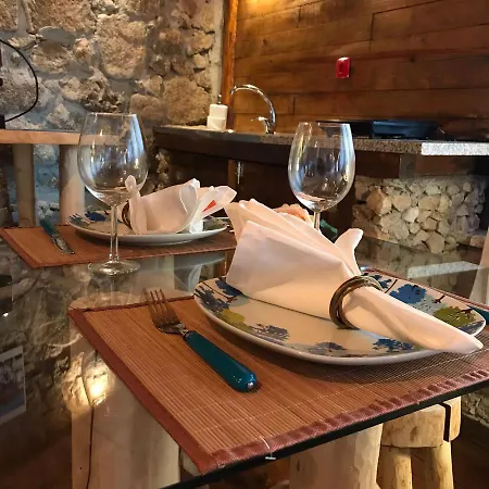 Alojamento de Turismo Rural Quinta Dos Carvalhos The Wine House Farm In Center Of - Capital Of The Douro *