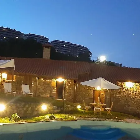 Alojamento de Turismo Rural Quinta Dos Carvalhos The Wine House Farm In Center Of - Capital Of The Douro *