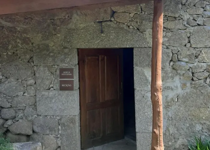 Bauernhof Quinta Dos Carvalhos The Wine House Farm In Center Of - Capital Of The Douro
